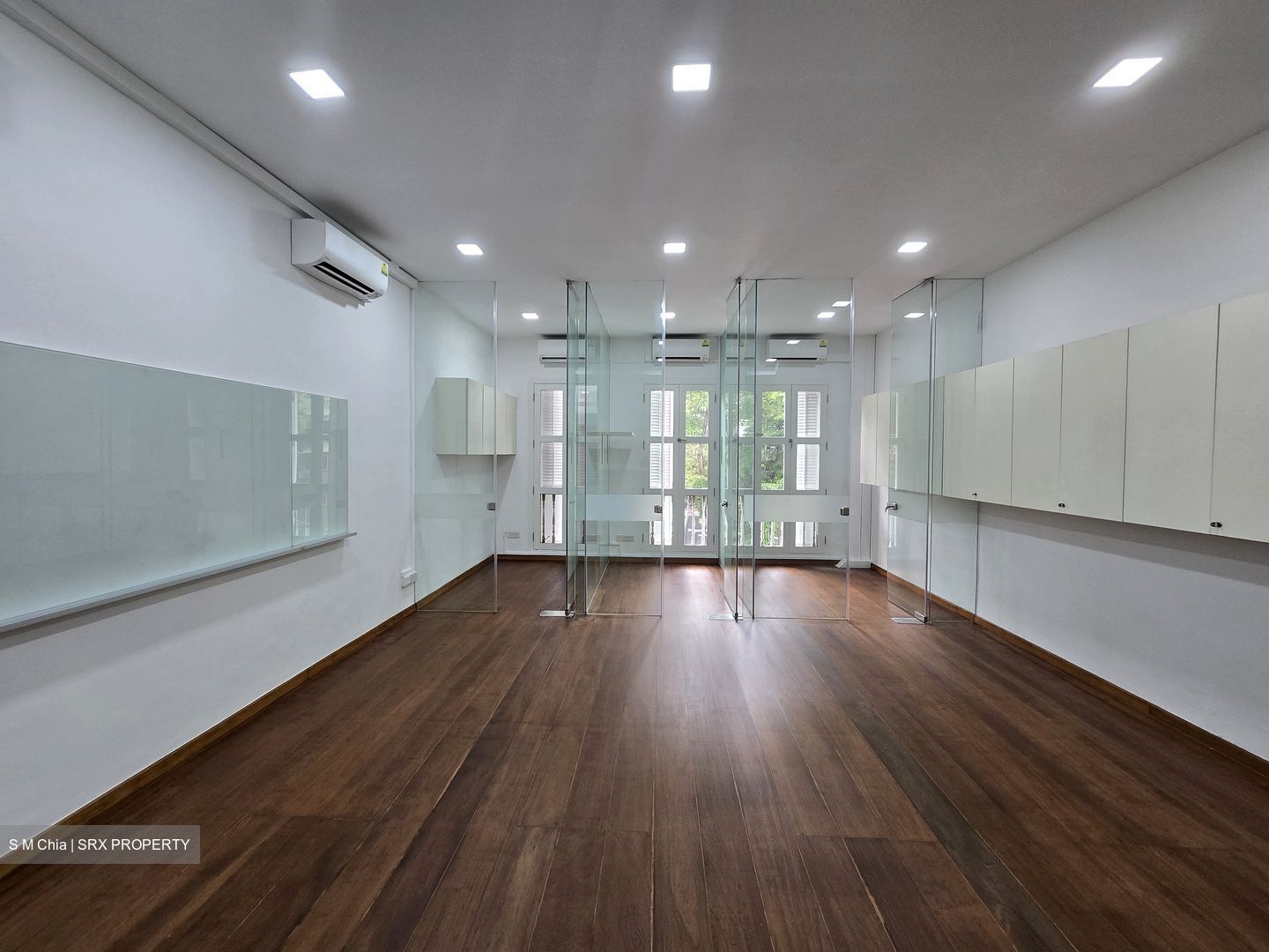 Two8one Studio (D9), Office #603418141
